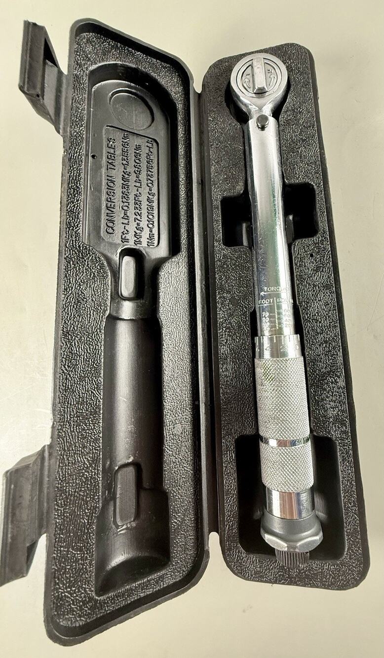 3/8 Drive Click Torque Wrench 0-80 Ft-Lb Reversible Ratchet Tool w Storage Case